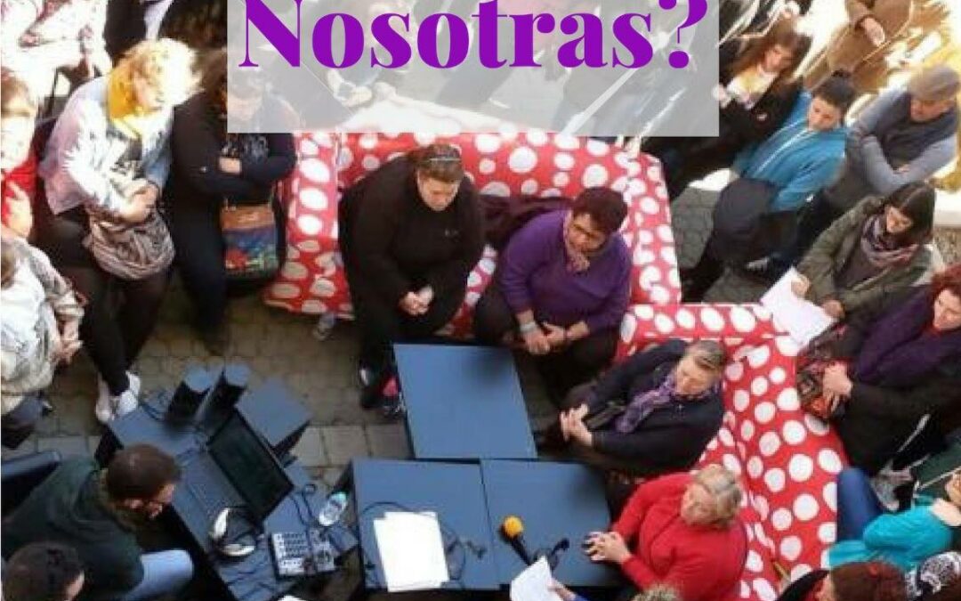 Las mujeres de Radio Abierta hablan de sexualidad en plena Universidad.